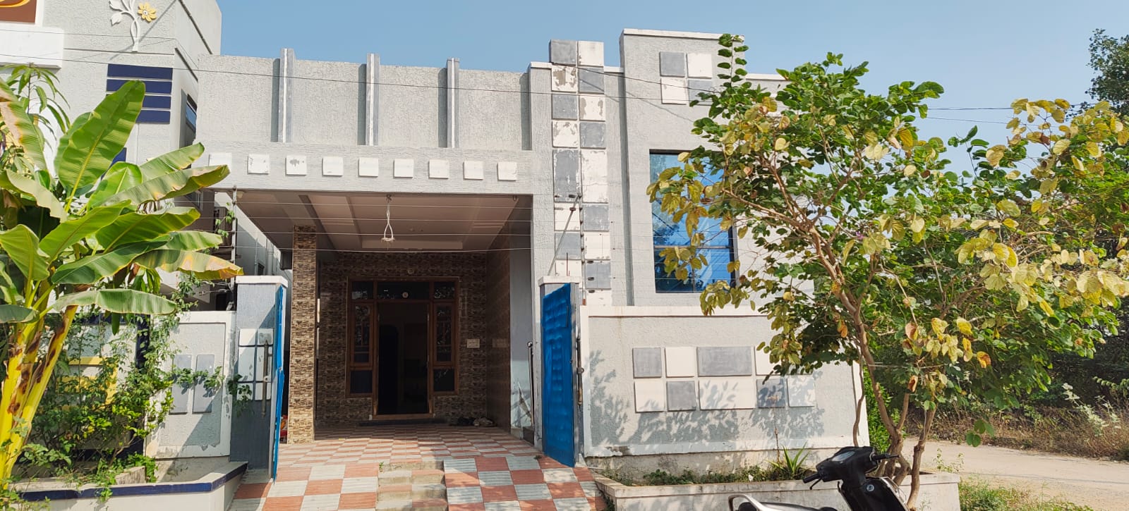 House for sale 